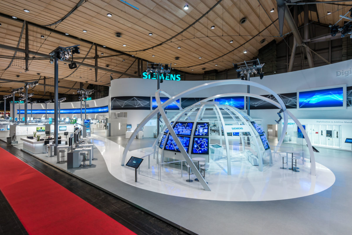 SIEMENS AG Industry Sector, Hannover Messe - On the way to Industry 4.0 –  5.000 qm